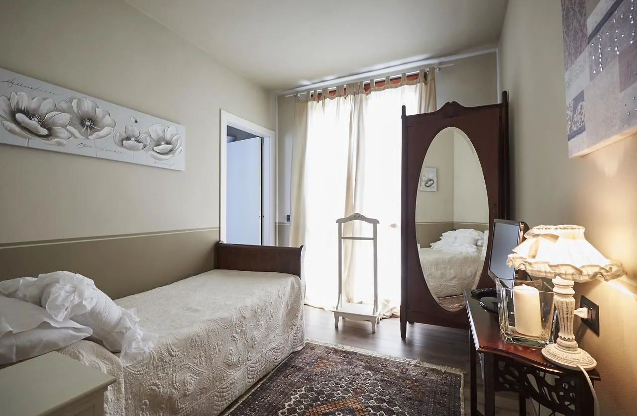 Ronchettino B&B Rozzano 0*,